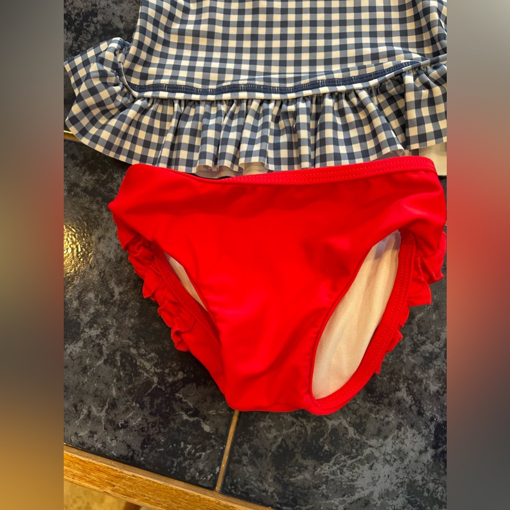 6-12 month girls swimsuit. - Picture 5 of 6